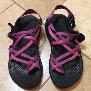 Pre-loved CHACOS ~ women's size w7